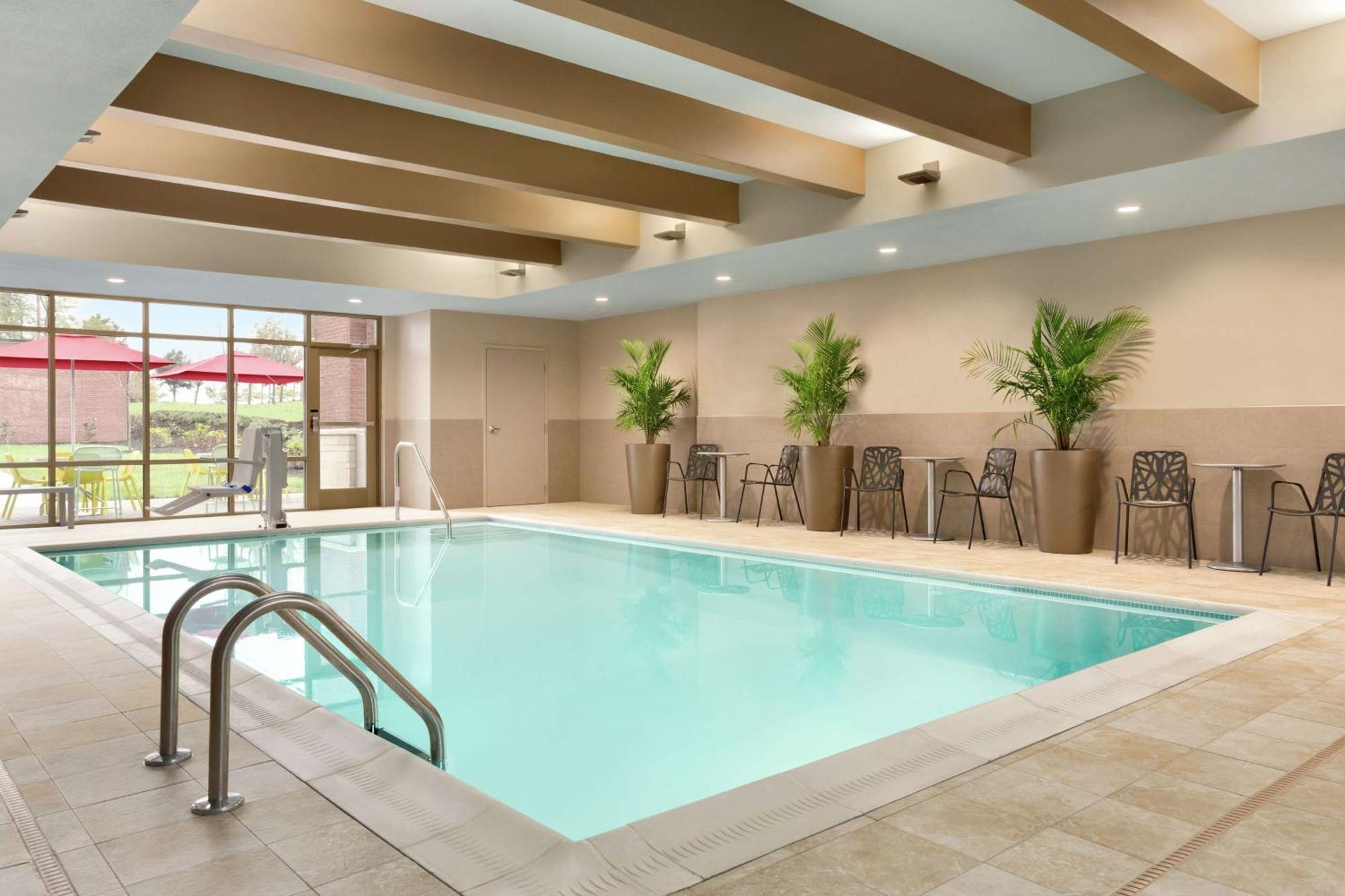 Home2 Suites By Hilton Florence Cincinnati Airport South Екстериор снимка