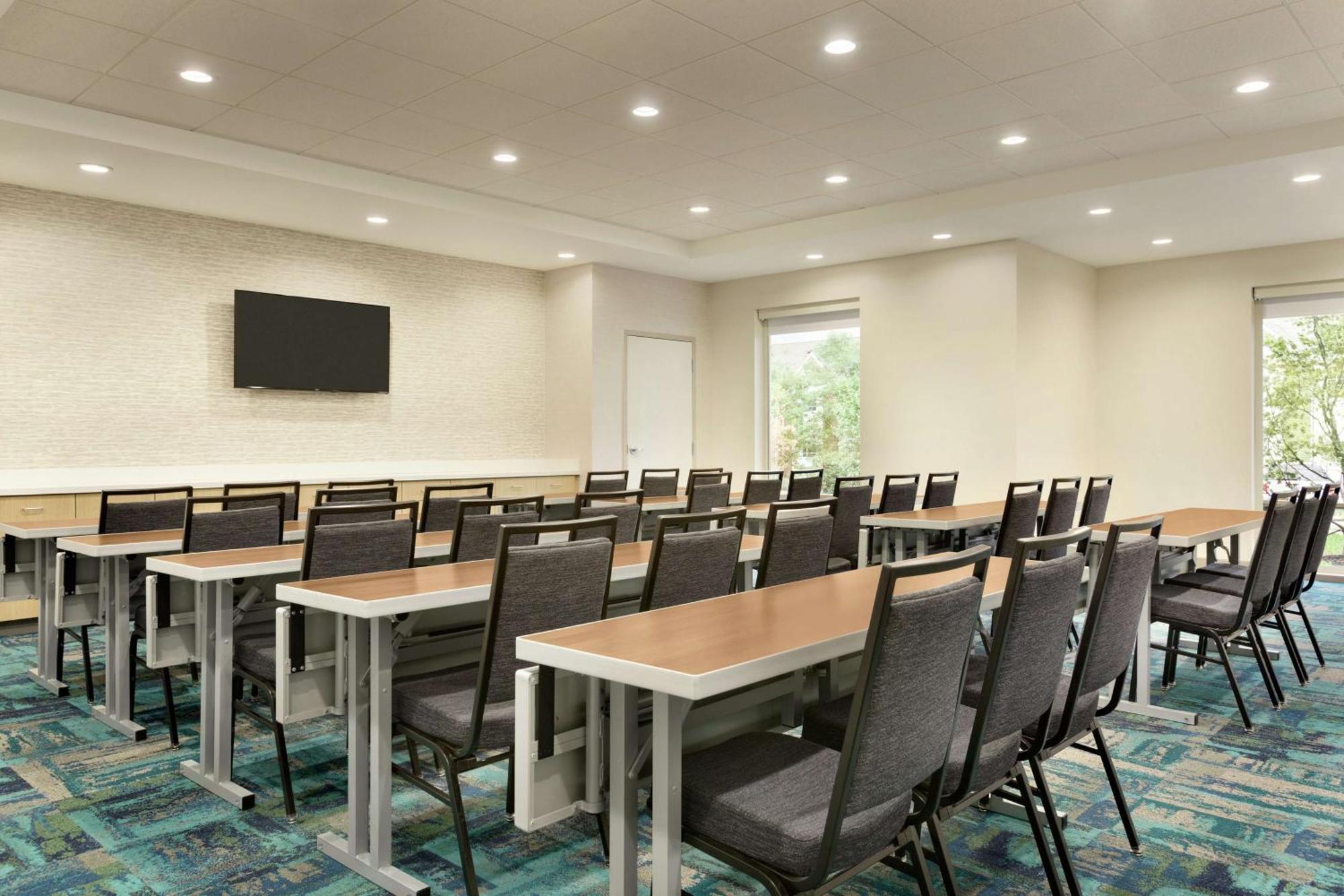 Home2 Suites By Hilton Florence Cincinnati Airport South Екстериор снимка